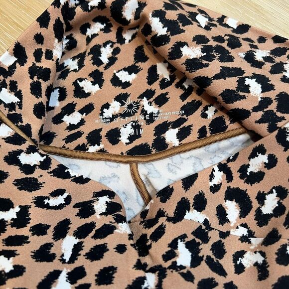 OFFLINE BY AERIE Real Me 7/8 Hi Rise Leopard Print Women's Leggings Size Medium - Picture 4 of 8